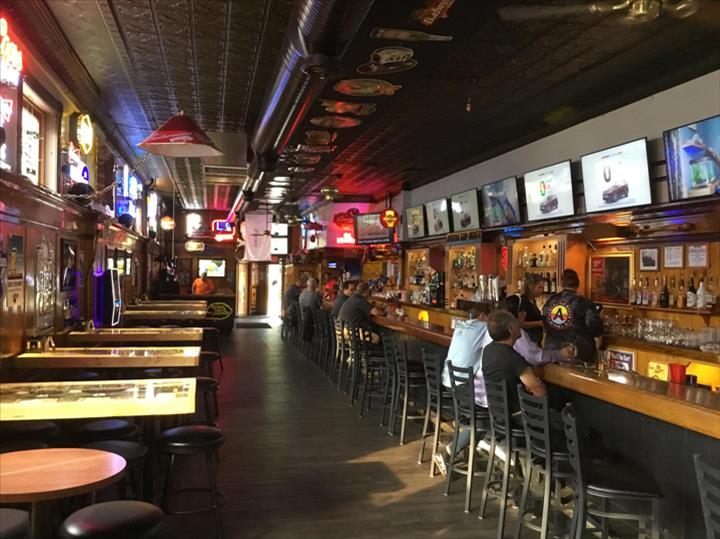 Aurora Tap House Aurora, IL